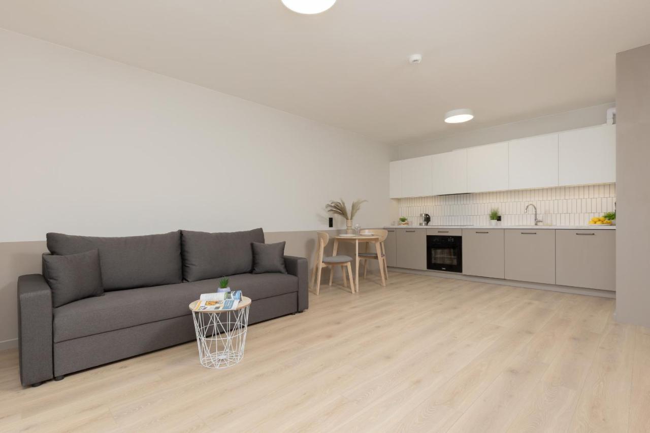 Aparthotel Mokotow Business Center By Noclegi Renters Warschau Buitenkant foto