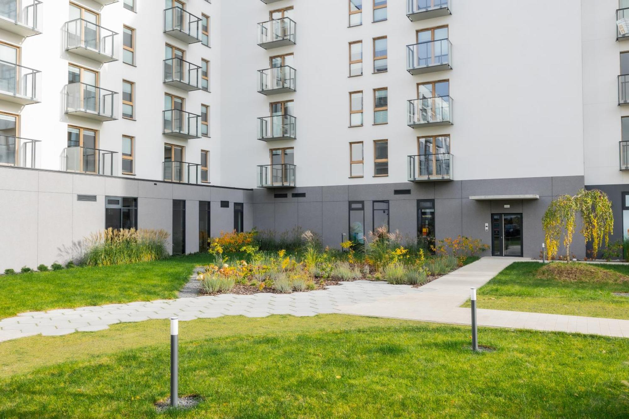 Aparthotel Mokotow Business Center By Noclegi Renters Warschau Buitenkant foto